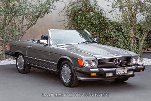 Photo of 1986 Metallic Mercedes-Benz SL-Class