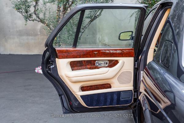Photo of 2001 Meteor Metallic Bentley Arnage