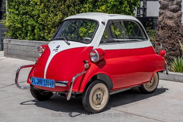 Photo of 1957 White BMW Isetta