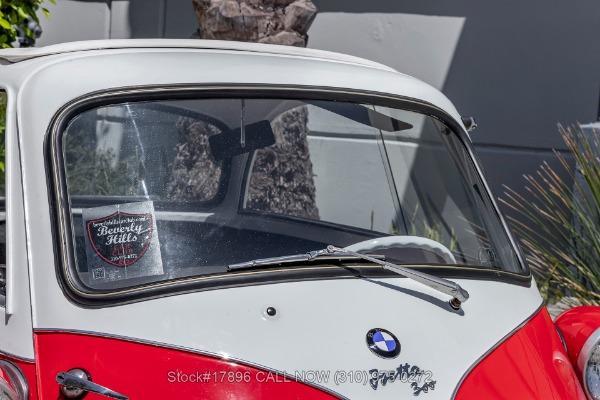 Photo of 1957 White BMW Isetta