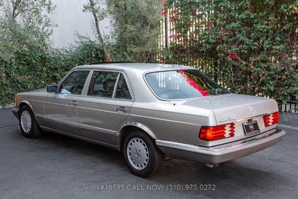 Photo of 1987 Smoke Silver Metallic Mercedes-Benz S-Class