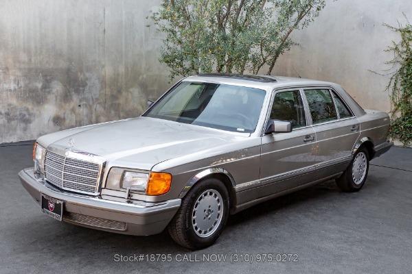 Photo of 1987 Smoke Silver Metallic Mercedes-Benz S-Class