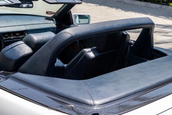 Photo of 1991 Arctic White Mercedes-Benz SL-Class
