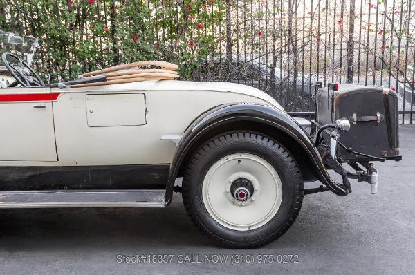 Photo of 1929 Ivory Packard 640