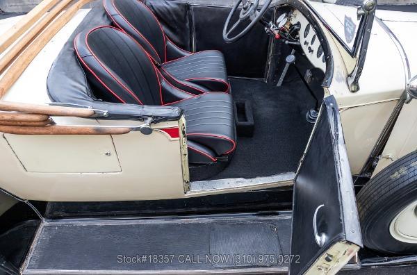 Photo of 1929 Ivory Packard 640