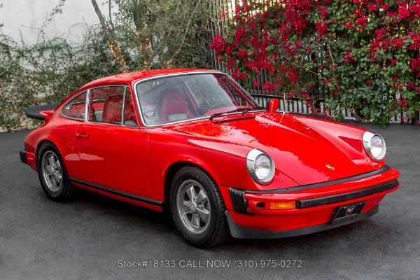 Photo of 1976 Red Porsche 911