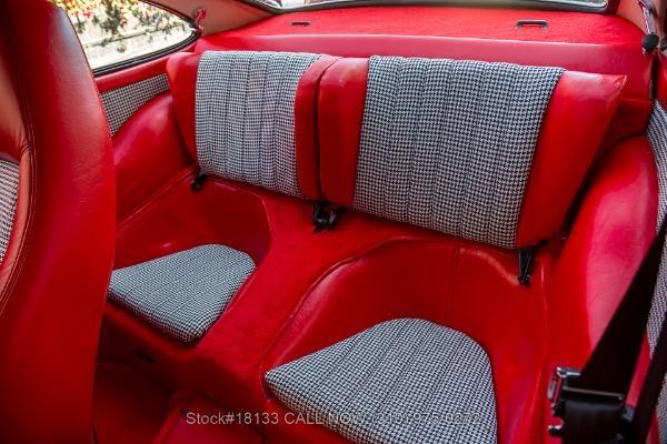 Photo of 1976 Red Porsche 911