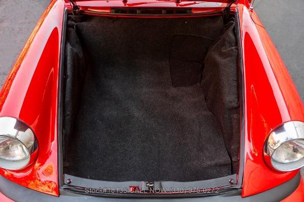 Photo of 1976 Red Porsche 911