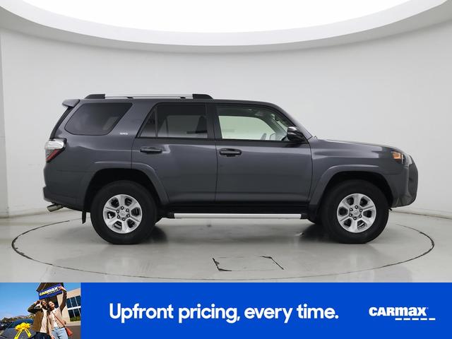 Photo of 2020 Gray Toyota 4Runner