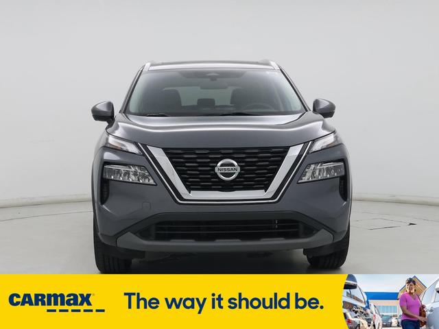 Photo of 2021 Gray Nissan Rogue