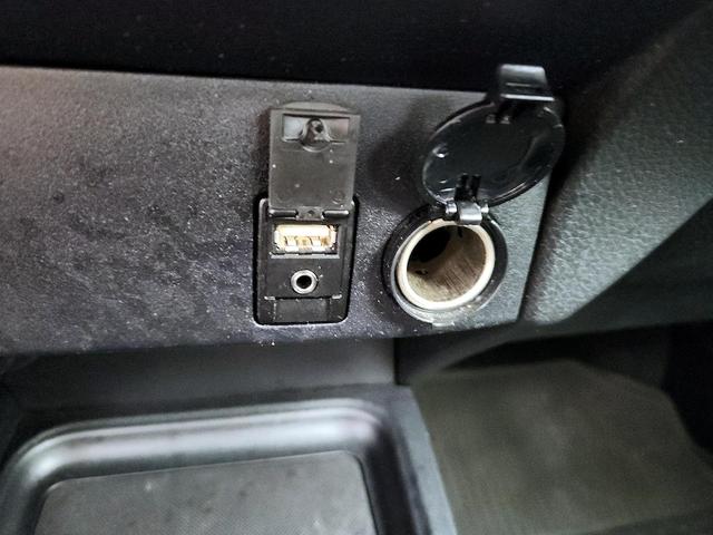 Photo of 2017 Gray Toyota RAV4