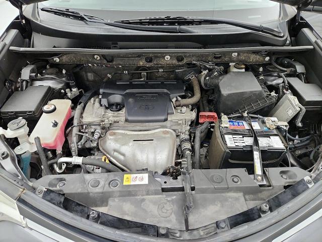 Photo of 2017 Gray Toyota RAV4
