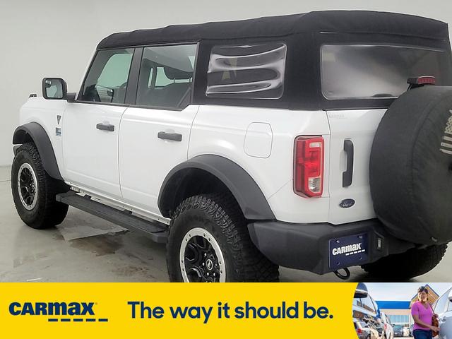 Photo of 2021 White Ford Bronco