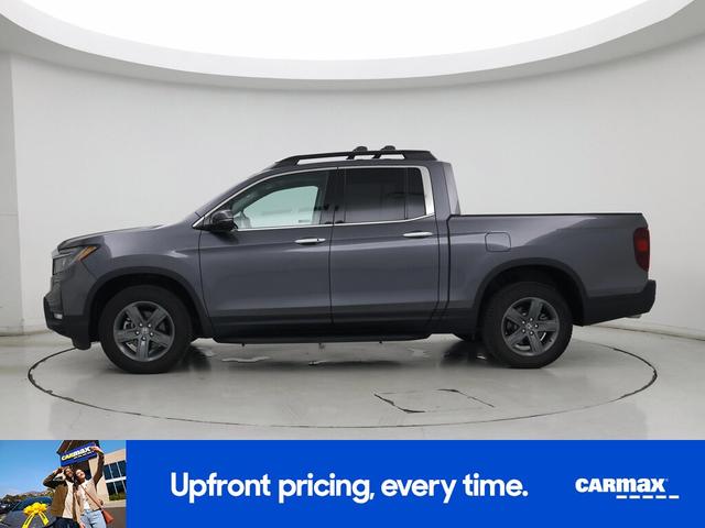 Photo of 2023 Gray Honda Ridgeline