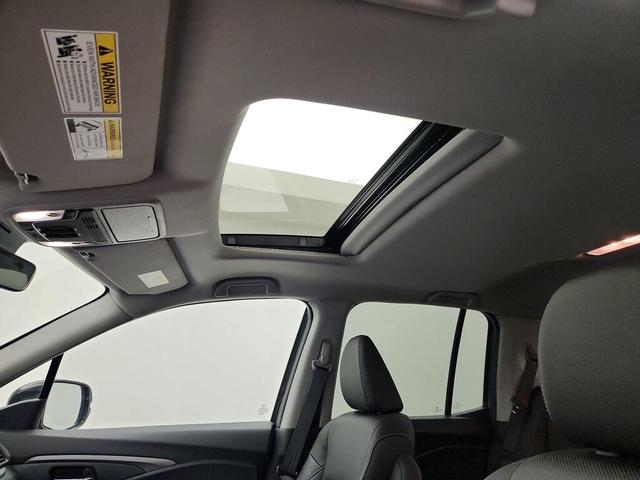 Photo of 2023 Gray Honda Ridgeline
