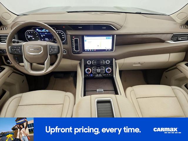 Photo of 2021 Silver GMC Yukon XL