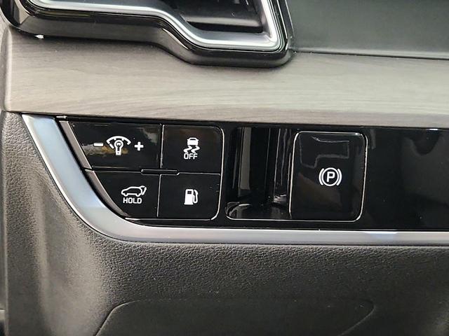 Photo of 2025 Black Kia Sportage Plug-In Hybrid
