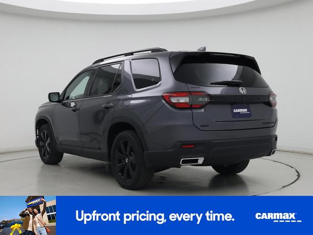 Photo of 2025 Gray Honda Pilot