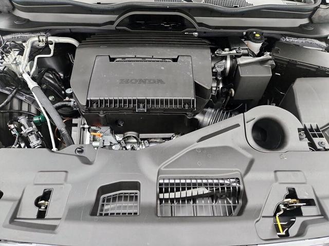 Photo of 2025 Gray Honda Pilot