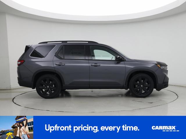 Photo of 2025 Gray Honda Pilot
