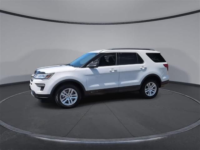 Photo of 2018 Oxford White Ford Explorer