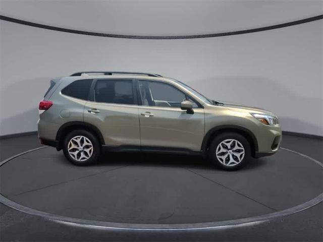 Photo of 2020 Jasper Green Metallic Subaru Forester