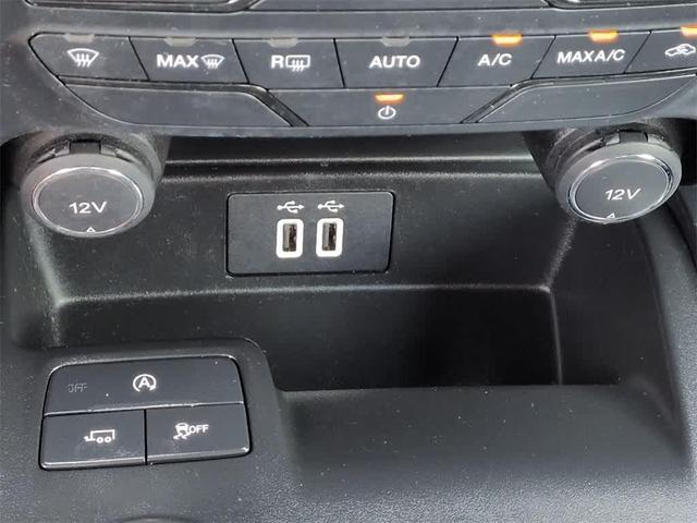 Photo of 2021 Race Red Ford Ranger
