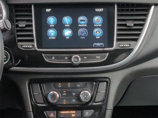 Photo of 2017 Summit White Buick Encore