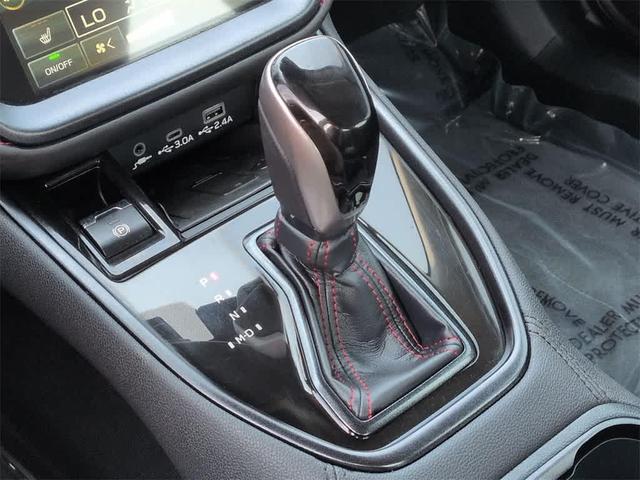 Photo of 2023 Crystal White Pearl Subaru Legacy