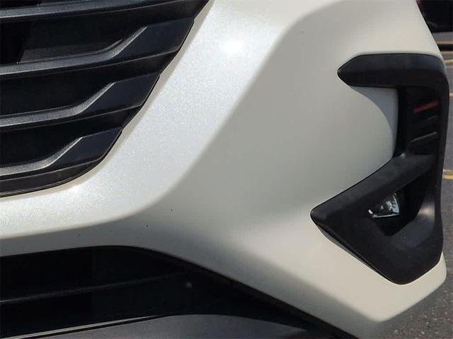 Photo of 2023 Crystal White Pearl Subaru Legacy