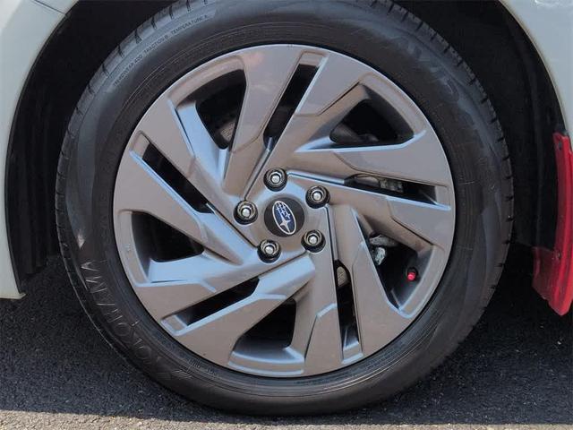 Photo of 2023 Crystal White Pearl Subaru Legacy