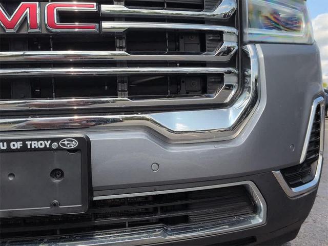 Photo of 2021 Satin Steel Metallic GMC Acadia