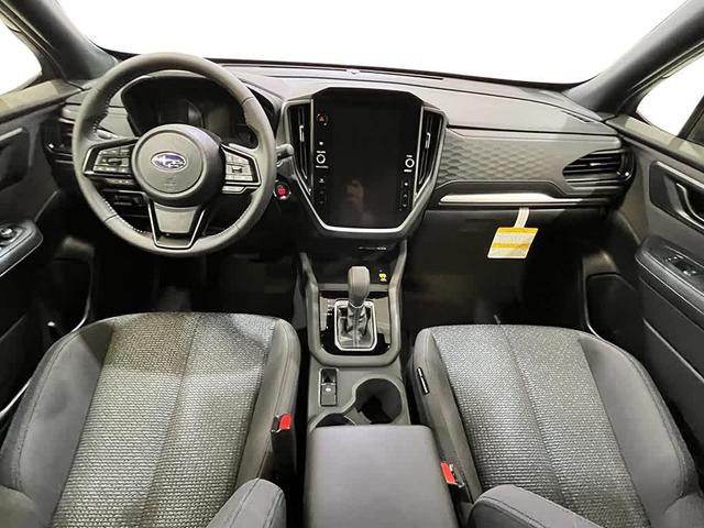 Photo of 2025 Magnetite Gray Metallic Subaru Forester