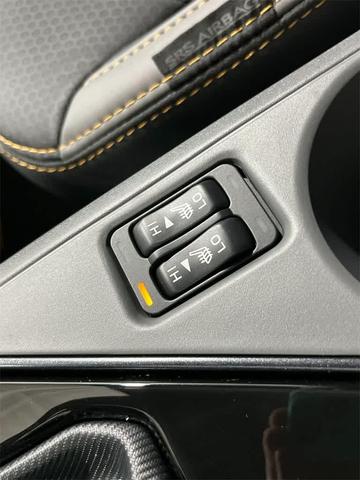 Photo of 2025 Crystal White Pearl Subaru Crosstrek
