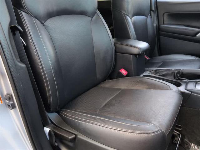 Photo of 2017 Ice Silver Metallic Subaru Forester