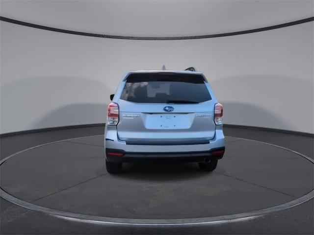 Photo of 2017 Ice Silver Metallic Subaru Forester