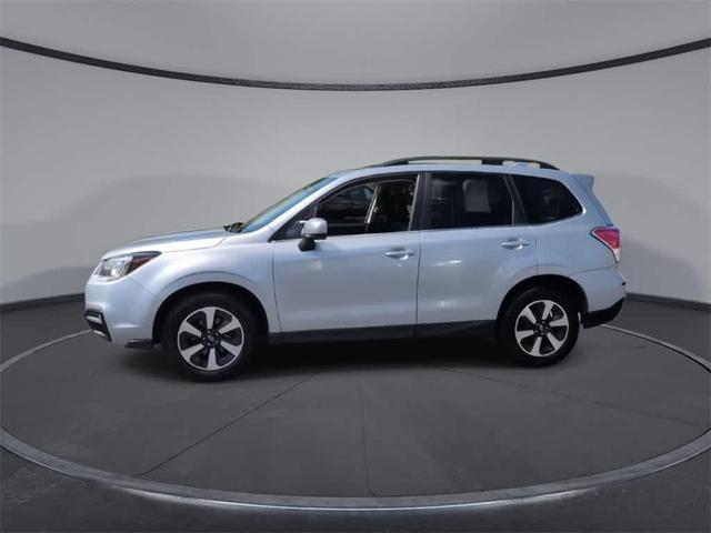 Photo of 2017 Ice Silver Metallic Subaru Forester