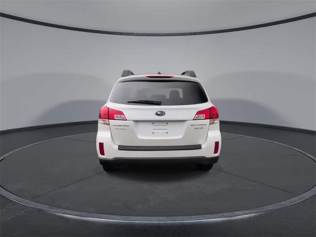 Photo of 2014 Satin White Pearl Subaru Outback
