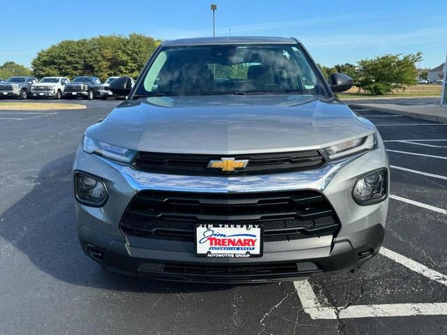 Photo of 2023 Sterling Gray Metallic Chevrolet Trailblazer