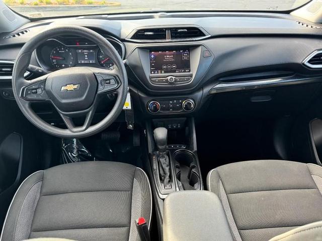 Photo of 2023 Sterling Gray Metallic Chevrolet Trailblazer