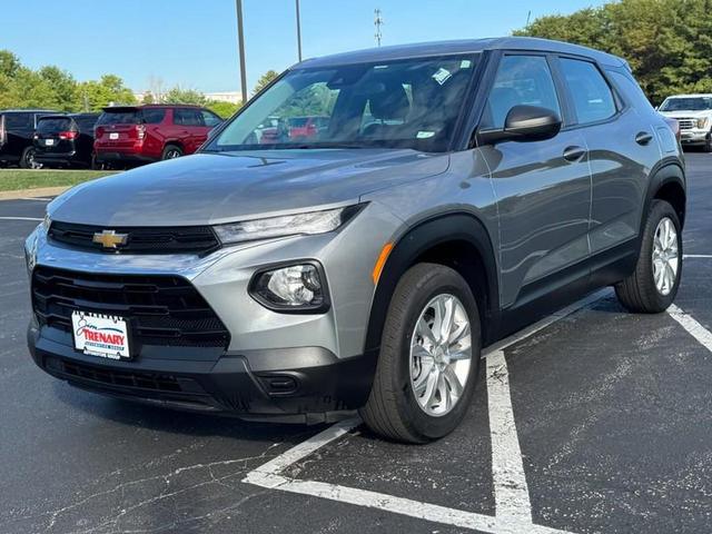 Photo of 2023 Sterling Gray Metallic Chevrolet Trailblazer