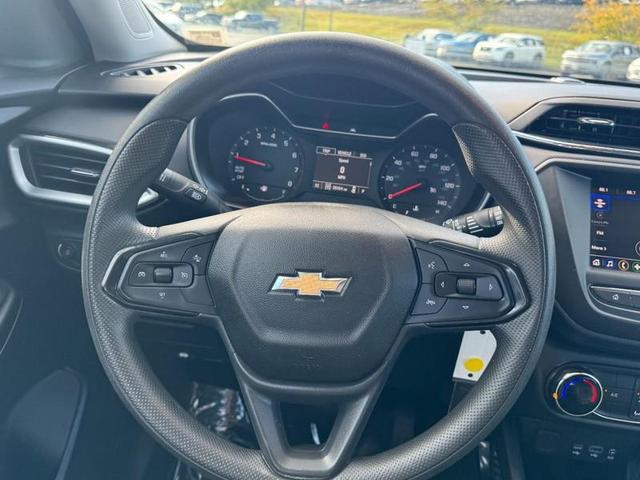 Photo of 2023 Sterling Gray Metallic Chevrolet Trailblazer