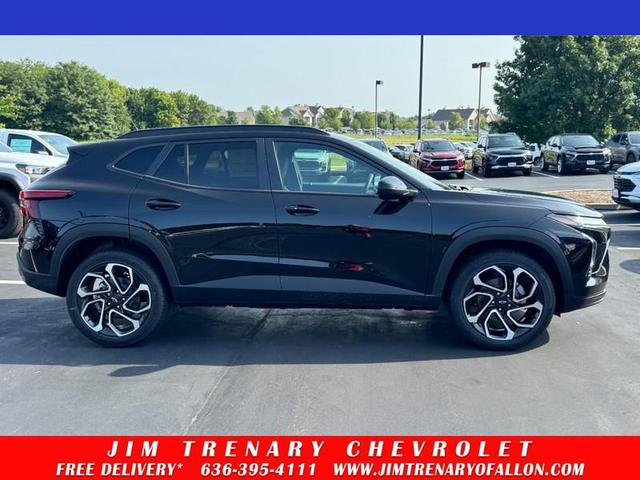 Photo of 2025 Mosaic Black Metallic Chevrolet Trax