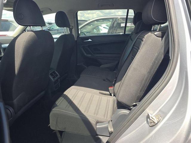 Photo of 2024 Platinum Gray Metallic Volkswagen Tiguan