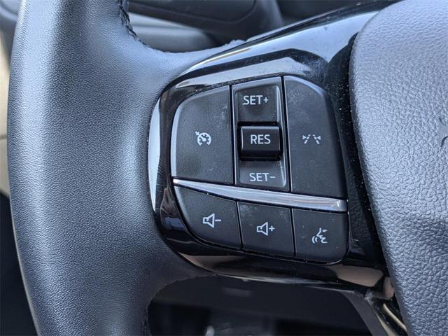 Photo of 2024 Silver Metallic Ford Escape