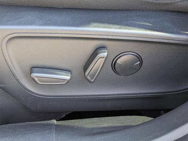Photo of 2024 Silver Metallic Ford Escape