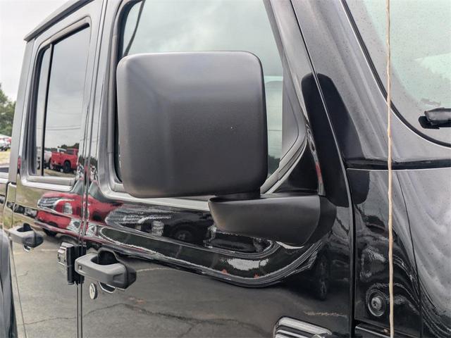 Photo of 2022 Black Clearcoat Jeep Gladiator