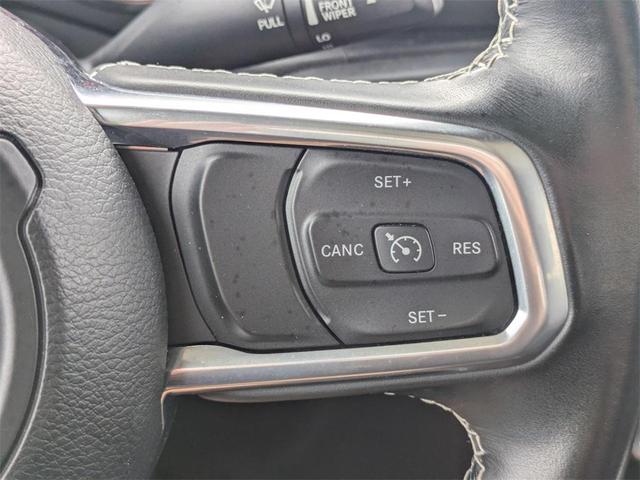 Photo of 2022 Black Clearcoat Jeep Gladiator