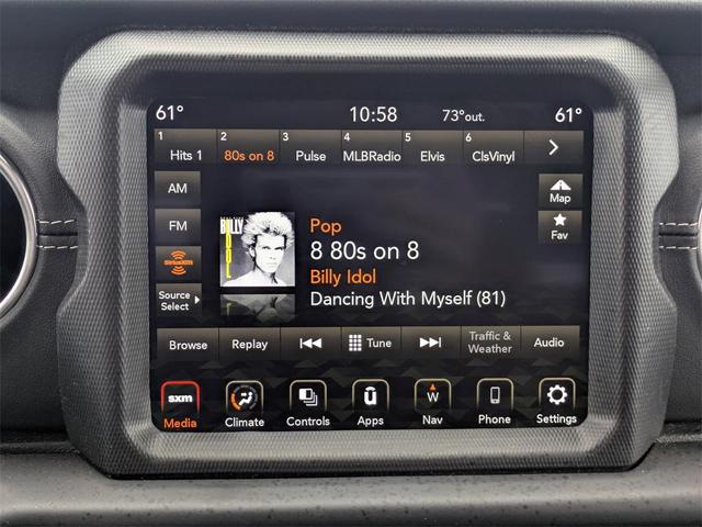 Photo of 2022 Black Clearcoat Jeep Gladiator