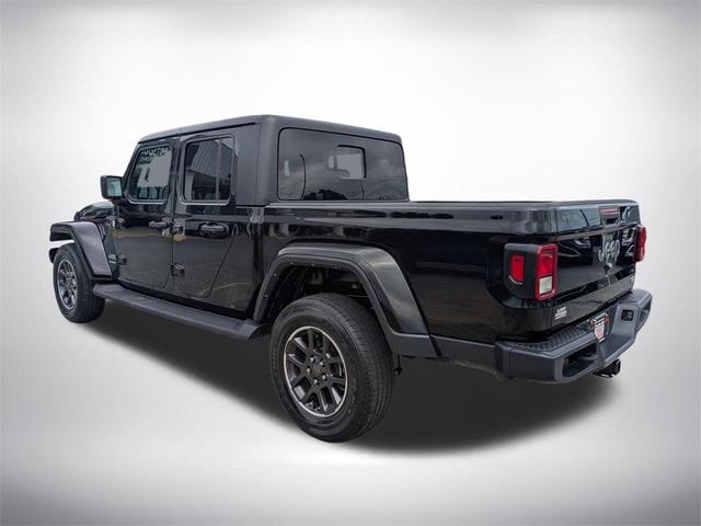 Photo of 2022 Black Clearcoat Jeep Gladiator
